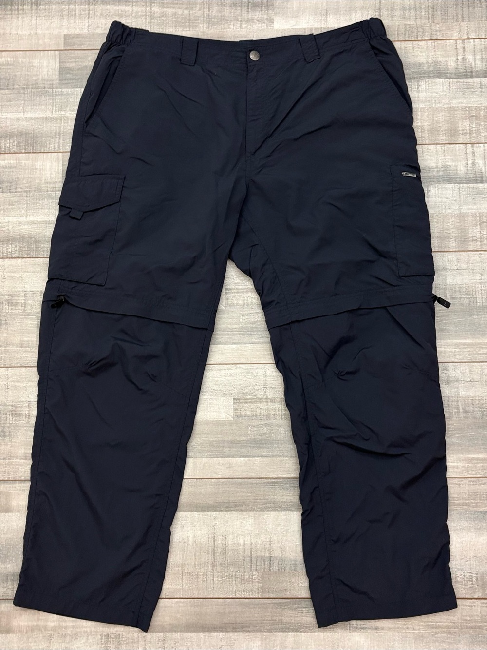 Columbia Pants Mens 42X30 Dark Blue Omni-Shade Cargo Hiking Outdoors Convertible
